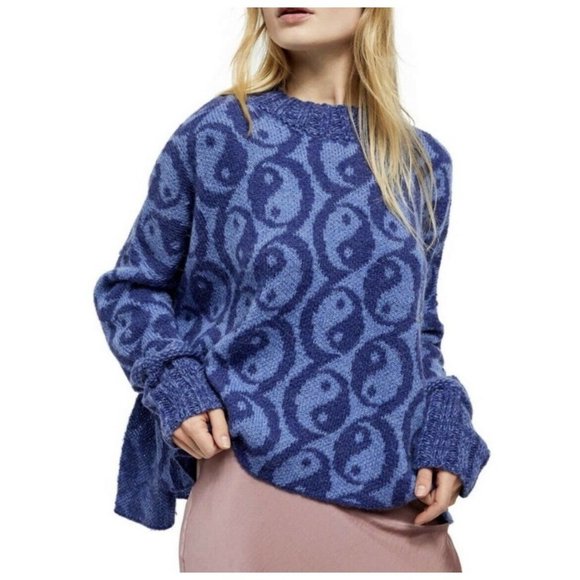 Free People Sweaters - FREE PEOPLE YIN YANG SWEATER IN WATER COMBO SIZE XS RELAXED FIT NWT WOMEN’S BLUE